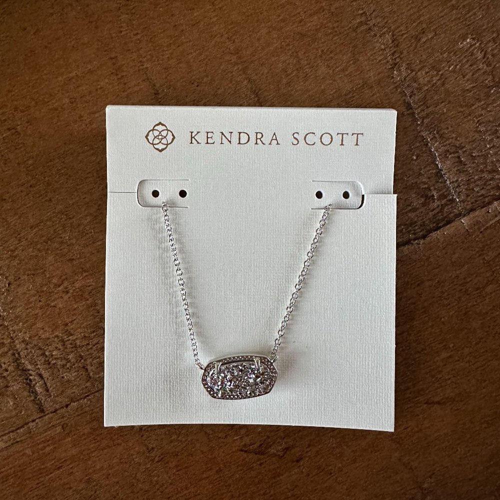 Kendra Scott Elisa Silver Pendant Necklace in Platinum Drusy